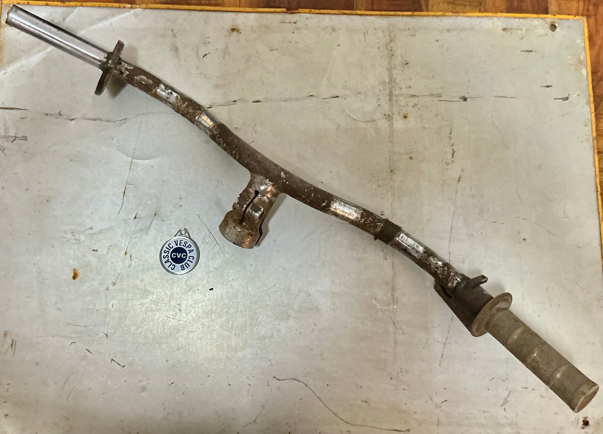 Vespa Douglas, G & GL models original sevicicable handlebar