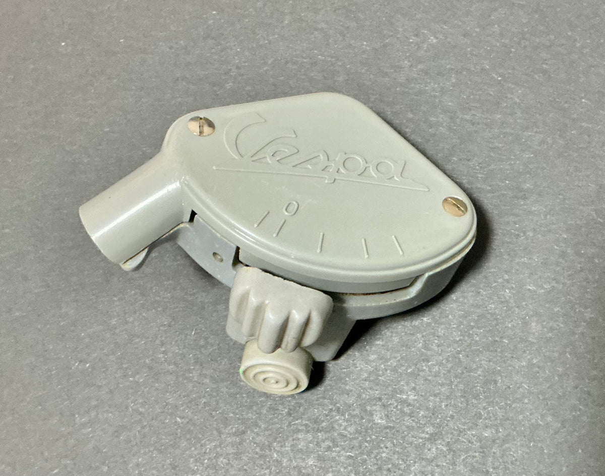 Vespa early model NOS handlebar switch, fits ROD to 92L2